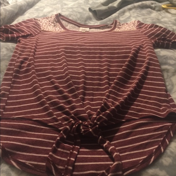 Striped Tie Shirt - Picture 3 of 3